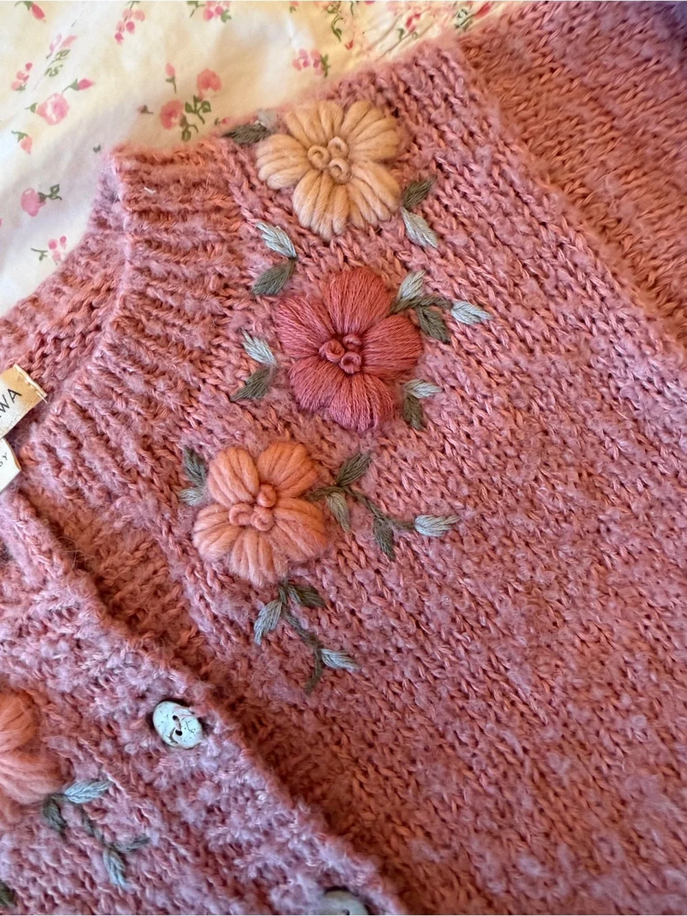 WILD WAWA Magnolia Floral Embroidered Girl’s Cardigan Sweater 5-6Y